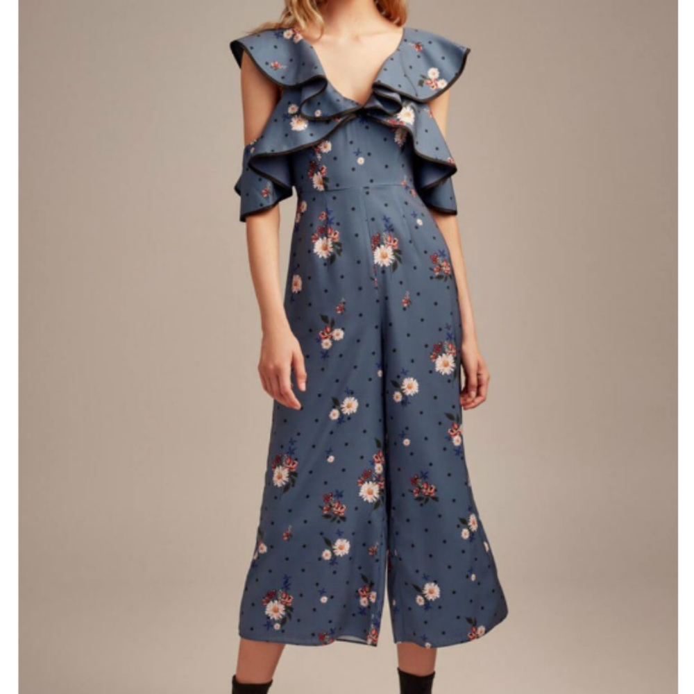 Jumpsuit Floral cold shoulder jumpsuit size 4